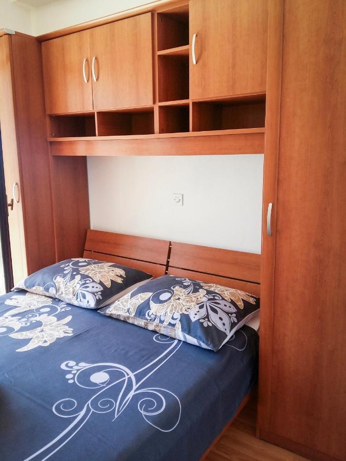Apartmani Jovic Makarska Ngoại thất bức ảnh