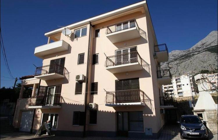 Apartmani Jovic Makarska Ngoại thất bức ảnh